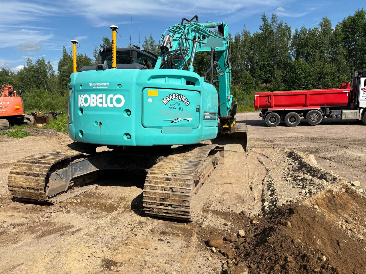 Crawler excavator Kobelco SK 230 SR LC-3 + 3D machine control system - Autre matériel: photos 4 Crawler excavator Kobelco SK 230 SR LC-3 + 3D machine control system - Autre matériel: photos 4