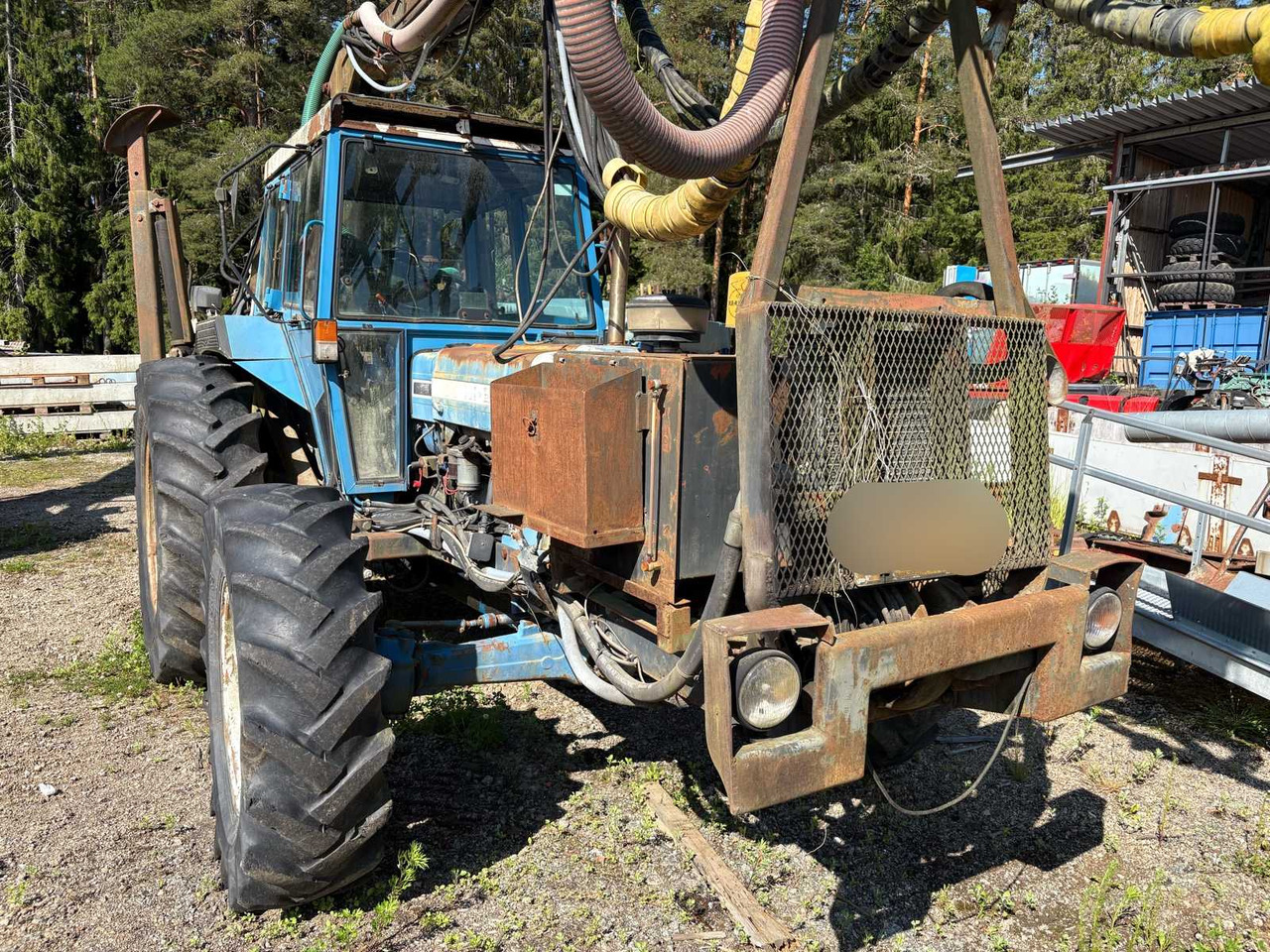 Rock drill Doofor DF530S and Tractor Ford New Holland 5610 - Autre matériel: photos 3 Rock drill Doofor DF530S and Tractor Ford New Holland 5610 - Autre matériel: photos 3