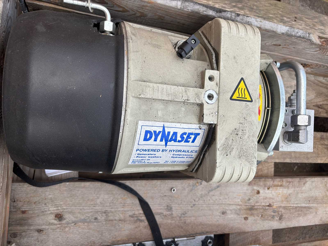 Hydraulic compressor Dynaset HKL 400 - Compresseur d'air: photos 3 Hydraulic compressor Dynaset HKL 400 - Compresseur d'air: photos 3