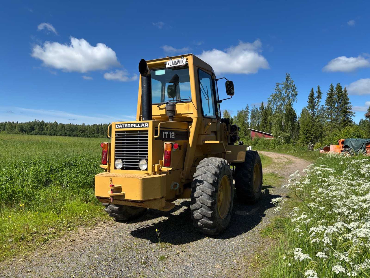 Wheel loader CAT IT12 - Chargeuse sur pneus: photos 5 Wheel loader CAT IT12 - Chargeuse sur pneus: photos 5