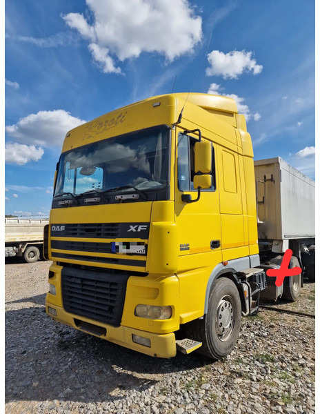 DAF XF 95.430 - Tracteur routier: photos 3 DAF XF 95.430 - Tracteur routier: photos 3