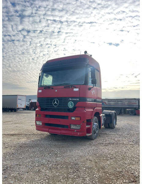 Mercedes-Benz Actros 1840 - Tracteur routier: photos 1 Mercedes-Benz Actros 1840 - Tracteur routier: photos 1