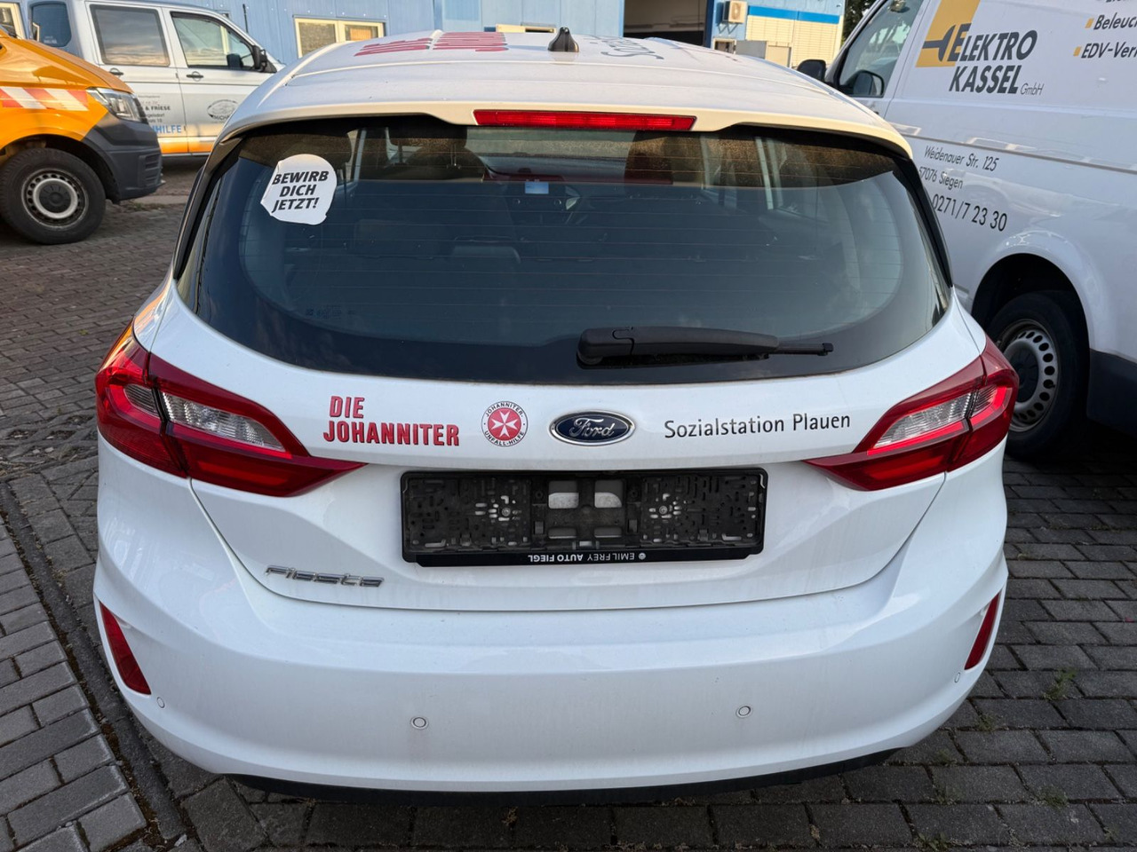 Voiture Ford Fiesta Trend KLIMAA. TEMPOMAT SHZ SPURWECHSEL: photos 10