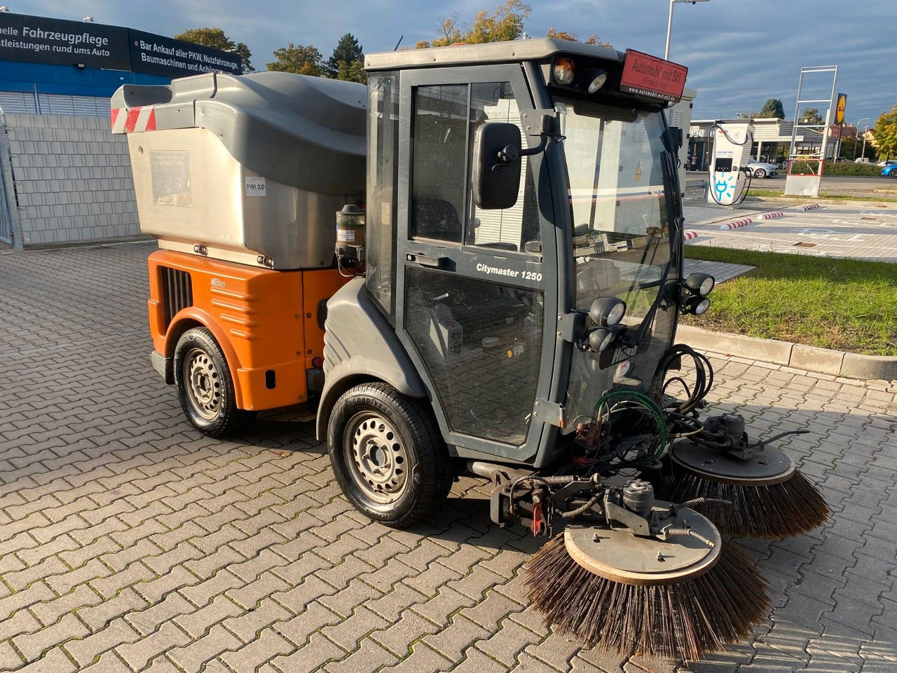 Hako Citymaster 1250 Kehrmaschine - Balayeuse de voirie: photos 4 Hako Citymaster 1250 Kehrmaschine - Balayeuse de voirie: photos 4