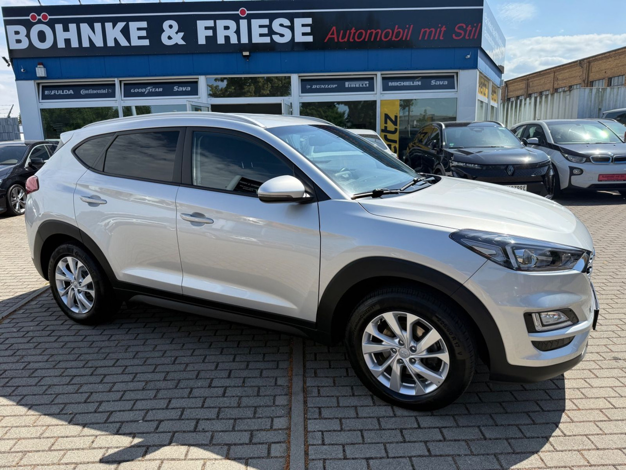 Hyundai Tucson Trend 2WD SHZ KLIMAA. PDC NAVI TEMPOMAT - SUV: photos 3 Hyundai Tucson Trend 2WD SHZ KLIMAA. PDC NAVI TEMPOMAT - SUV: photos 3