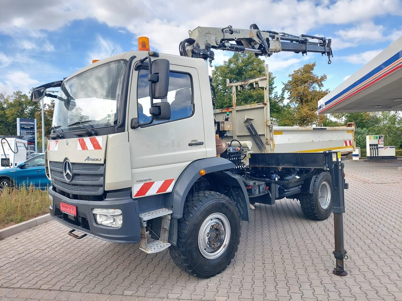 Mercedes-Benz Atego / 1324 MEILER 4X4 KRAN ATLAS 116.3 - Camion benne, Camion grue: photos 3 Mercedes-Benz Atego / 1324 MEILER 4X4 KRAN ATLAS 116.3 - Camion benne, Camion grue: photos 3