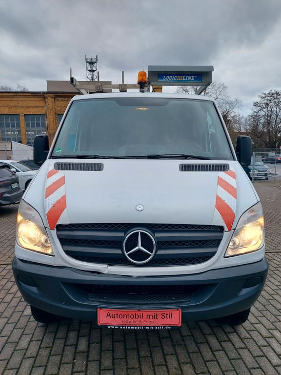 Mercedes-Benz Sprinter II DoKa 316 CDI 4X4 Pritsche 6 Sitze Mercedes-Benz Sprinter II DoKa 316 CDI 4X4 Pritsche 6 Sitze - Utilitaire rideaux coulissants (PLSC), Utilitaire double cabine: photos 4 Mercedes-Benz Sprinter II DoKa 316 CDI 4X4 Pritsche 6 Sitze Mercedes-Benz Sprinter II DoKa 316 CDI 4X4 Pritsche 6 Sitze - Utilitaire rideaux coulissants (PLSC), Utilitaire double cabine: photos 4