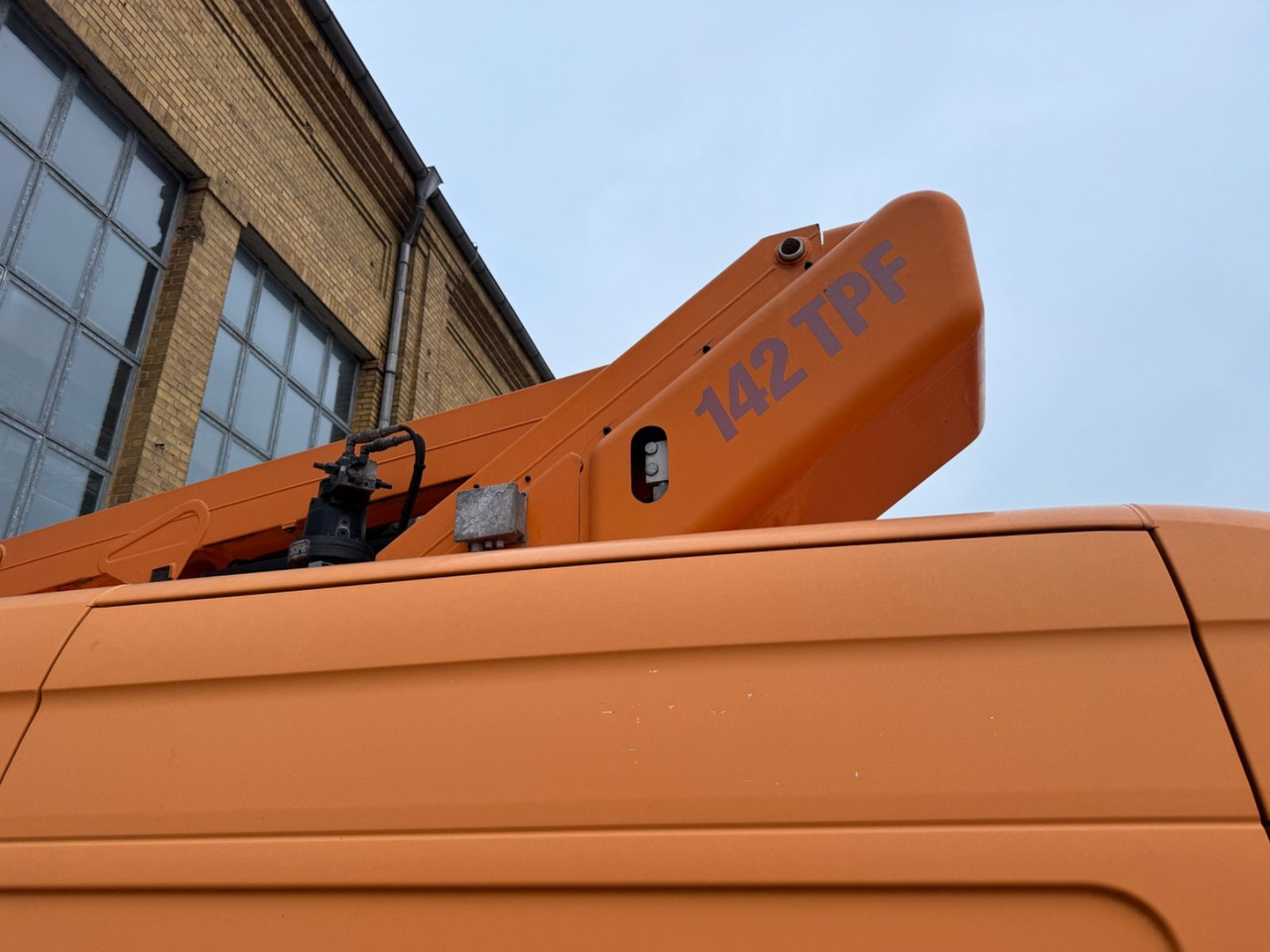 Mercedes-Benz Sprinter II Kasten 516 HUBSTEIGER 142 TPF - Camion avec nacelle: photos 3 Mercedes-Benz Sprinter II Kasten 516 HUBSTEIGER 142 TPF - Camion avec nacelle: photos 3