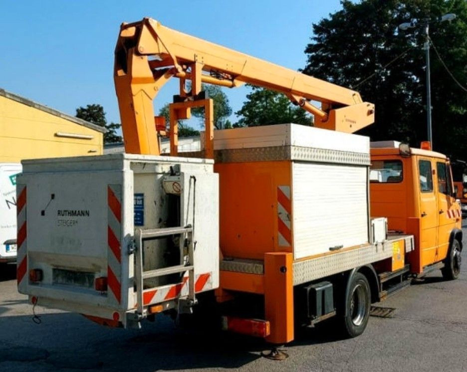 Mercedes-Benz VARIO 816D 4x4 HUB Steiger Ruthmann K130 - Camion avec nacelle: photos 5 Mercedes-Benz VARIO 816D 4x4 HUB Steiger Ruthmann K130 - Camion avec nacelle: photos 5