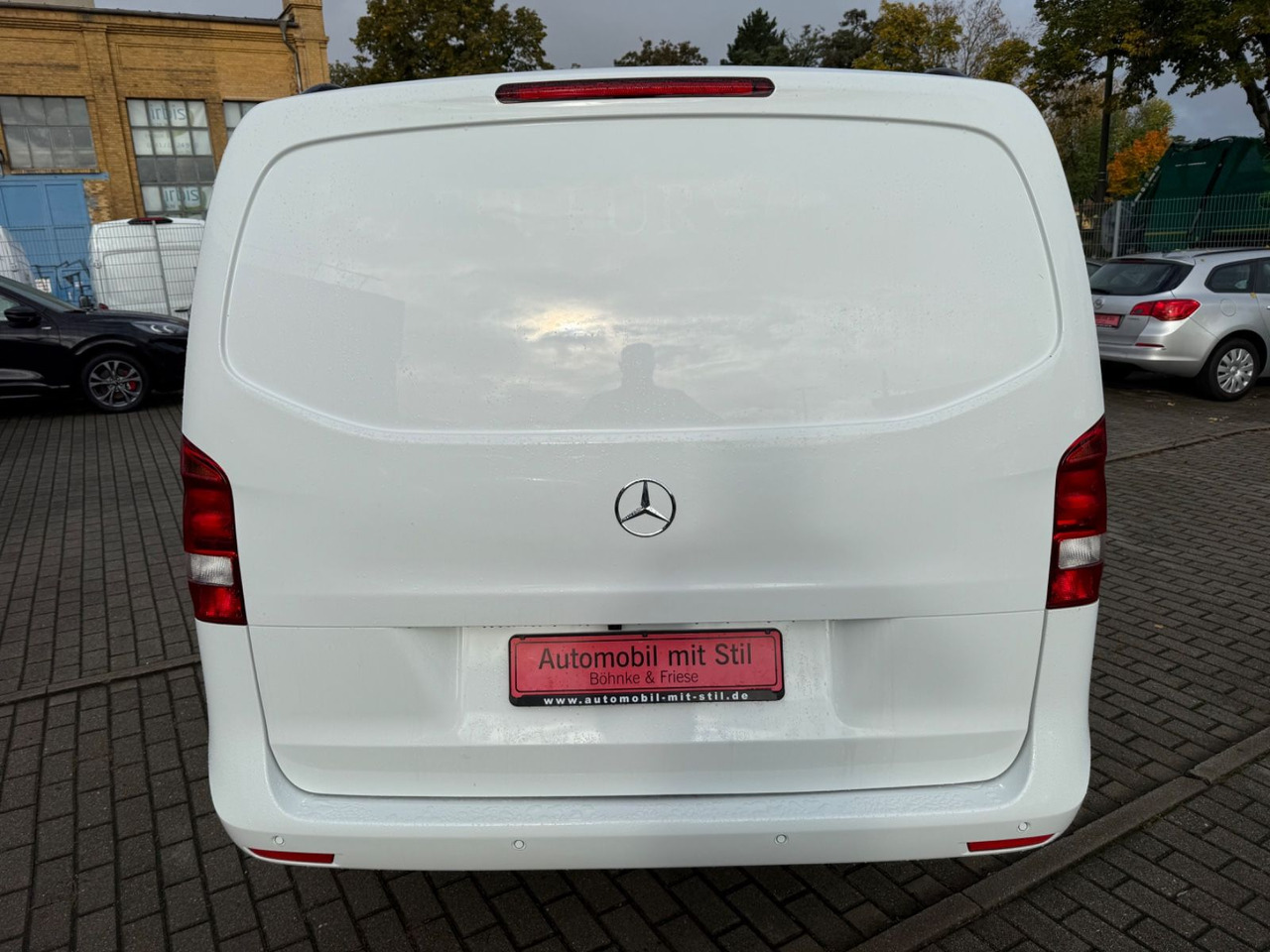 Mercedes-Benz Vito Kasten 114 CDI RWD lang KLIMA NAVI KAMERA P - Transport de personnes: photos 5 Mercedes-Benz Vito Kasten 114 CDI RWD lang KLIMA NAVI KAMERA P - Transport de personnes: photos 5