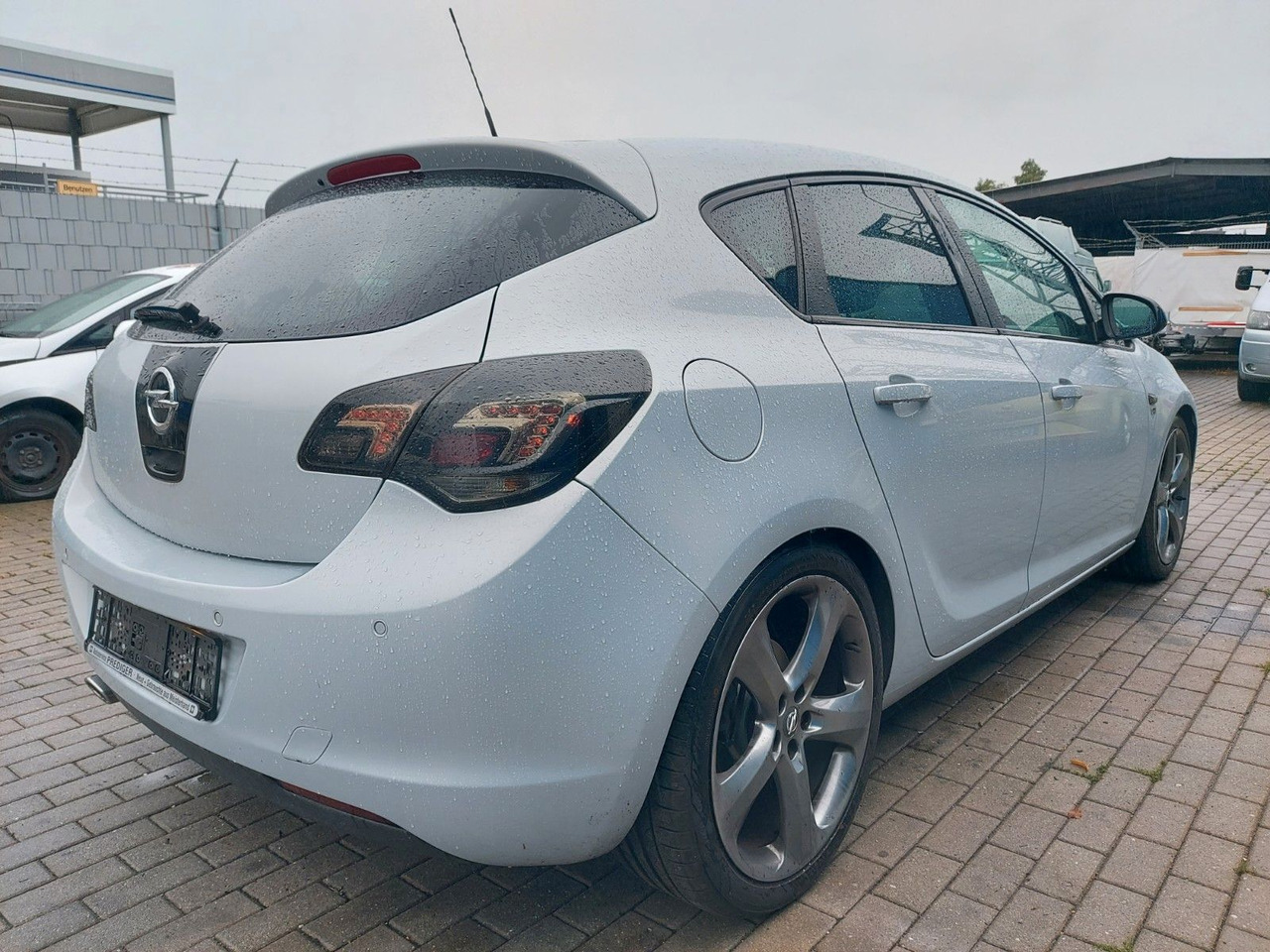 Opel Astra J Lim. 5-trg. 150 Jahre Opel Xenon Leder - Berline: photos 3 Opel Astra J Lim. 5-trg. 150 Jahre Opel Xenon Leder - Berline: photos 3