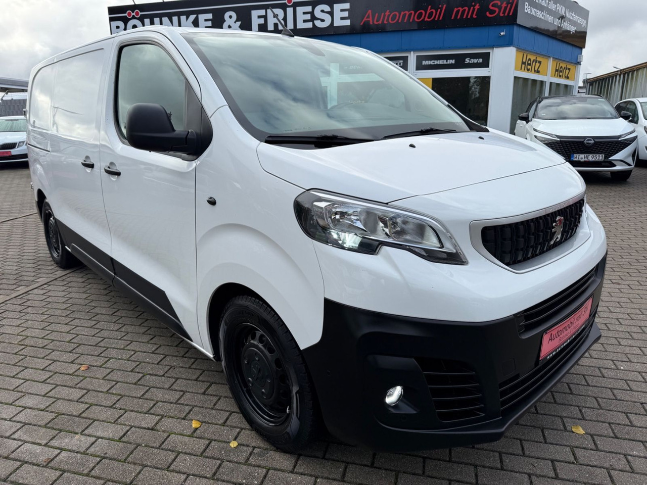 Peugeot Expert Kasten Premium L2 SHZ KLIMA STANDHEIZUNG - Transport de personnes: photos 2 Peugeot Expert Kasten Premium L2 SHZ KLIMA STANDHEIZUNG - Transport de personnes: photos 2