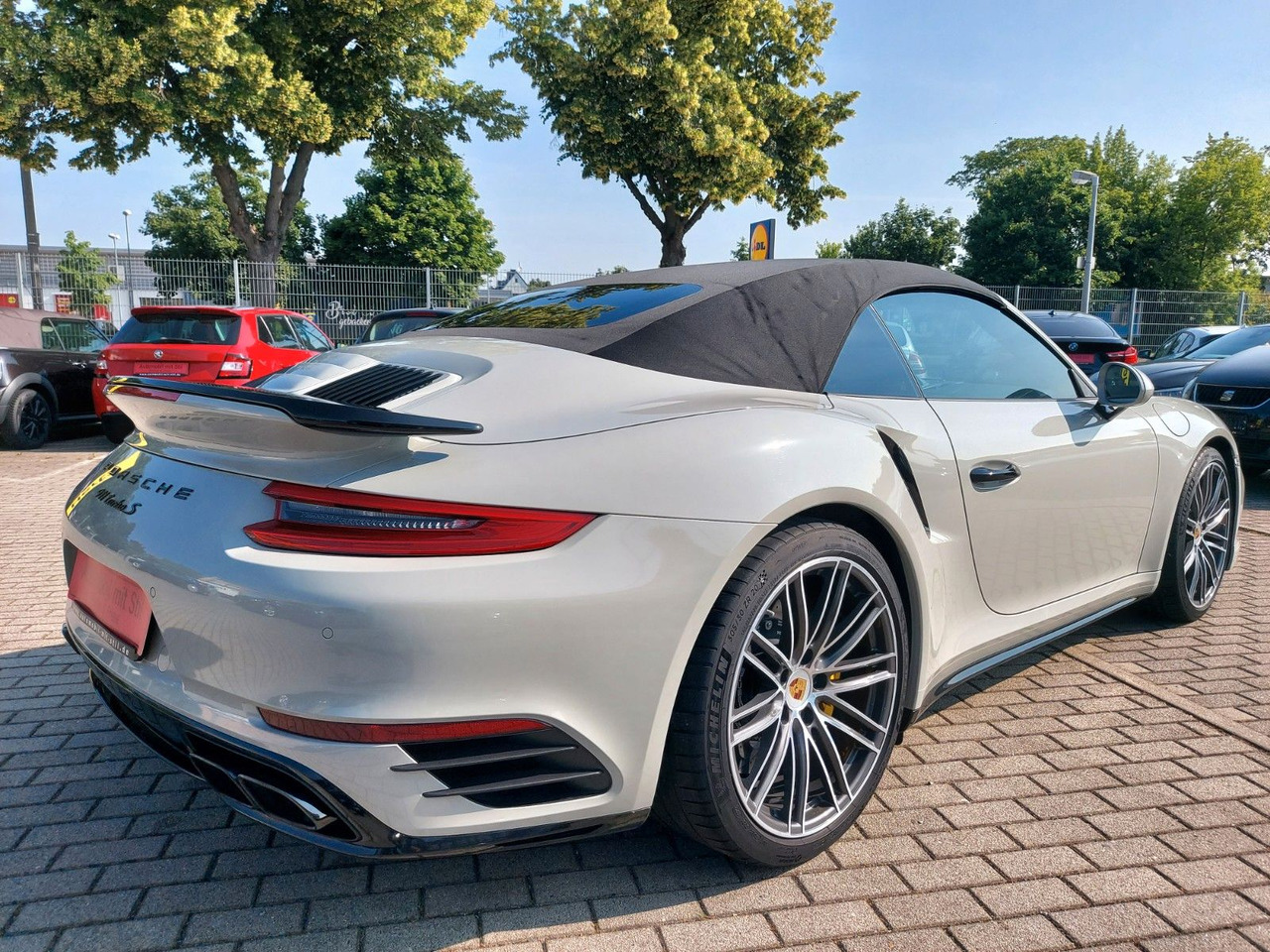 Voiture Porsche 911 Turbo S Cabriolet ACC Bose Sitzlüft Garantie: photos 13