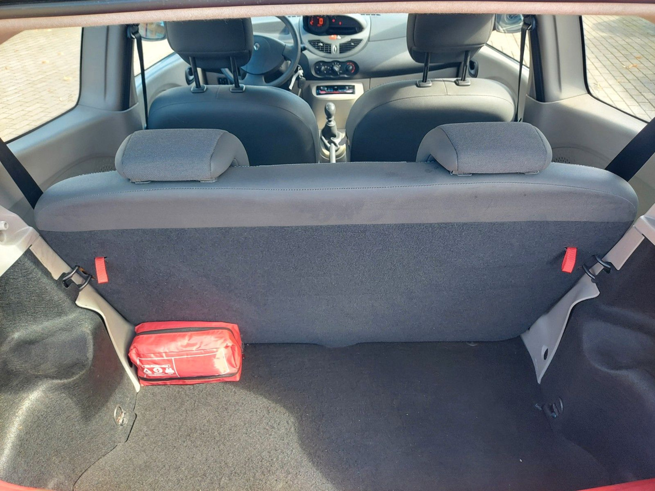 Voiture Renault Twingo Authentique DAB nur 37000km: photos 17