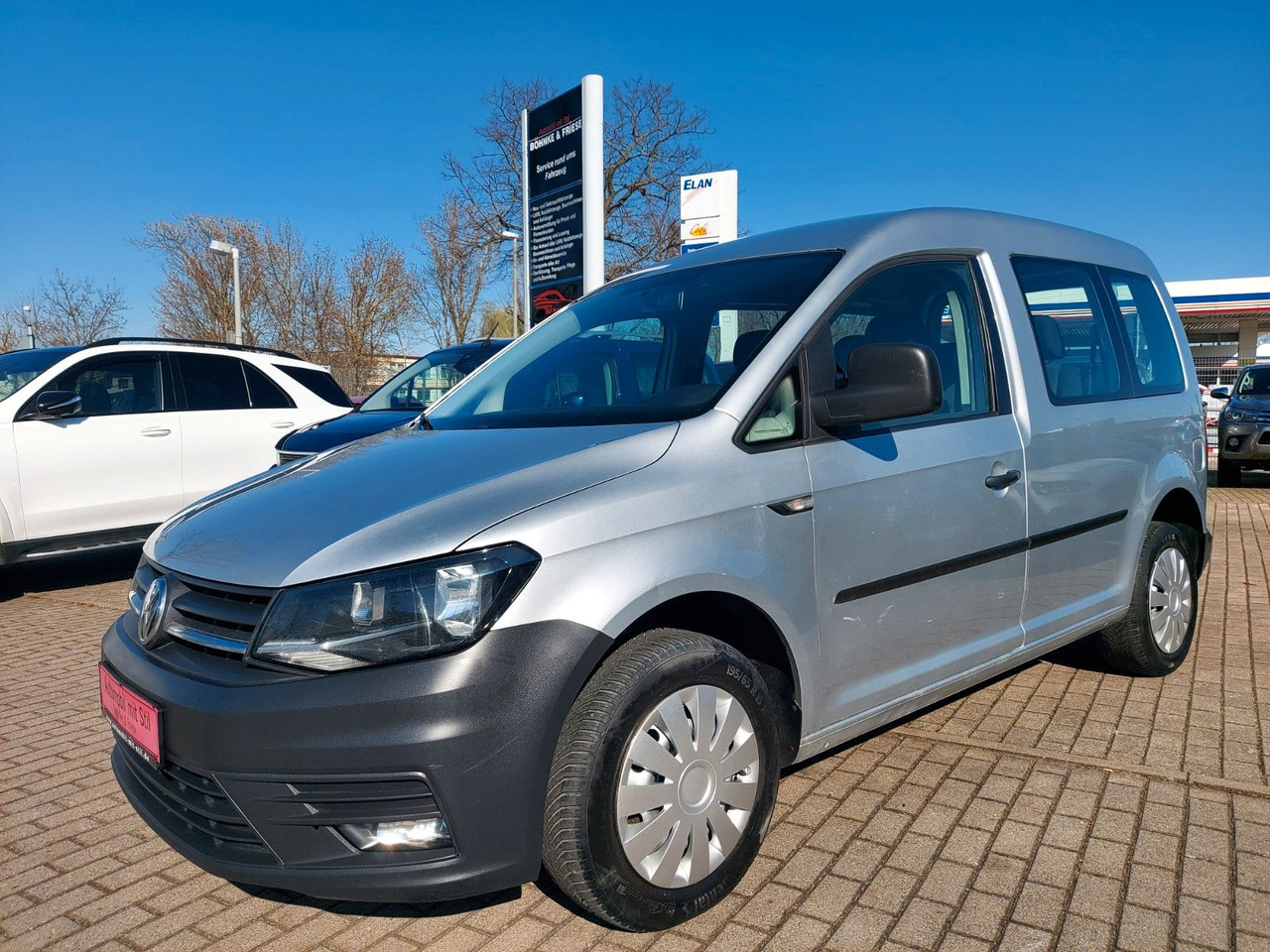 Volkswagen Caddy Nfz Kombi Autom. EcoProfi Klima Navi Tempo - Voiture: photos 5 Volkswagen Caddy Nfz Kombi Autom. EcoProfi Klima Navi Tempo - Voiture: photos 5