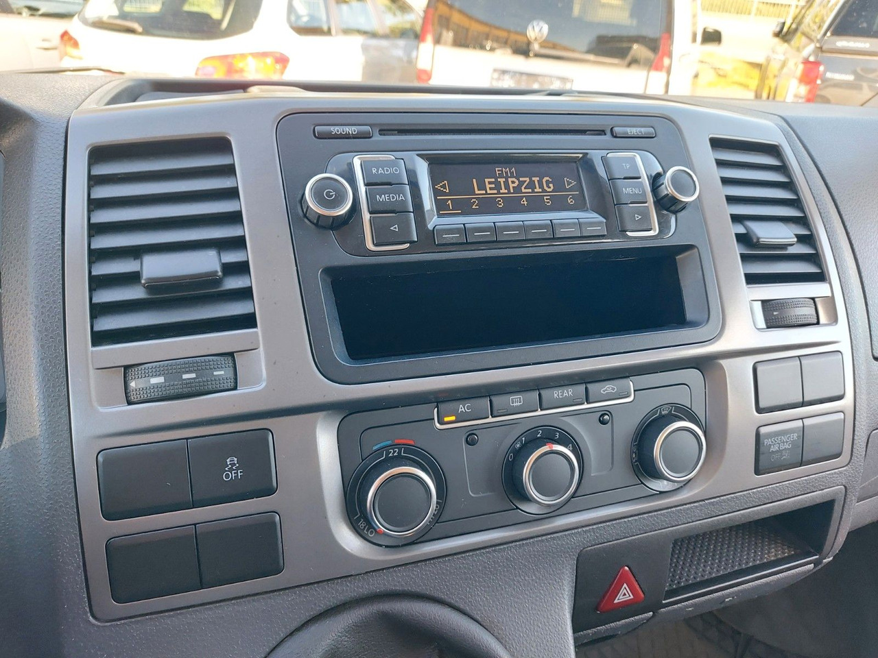 Transport de personnes Volkswagen T5 Multivan Bus Klima Standheizung: photos 17 Transport de personnes Volkswagen T5 Multivan Bus Klima Standheizung: photos 17