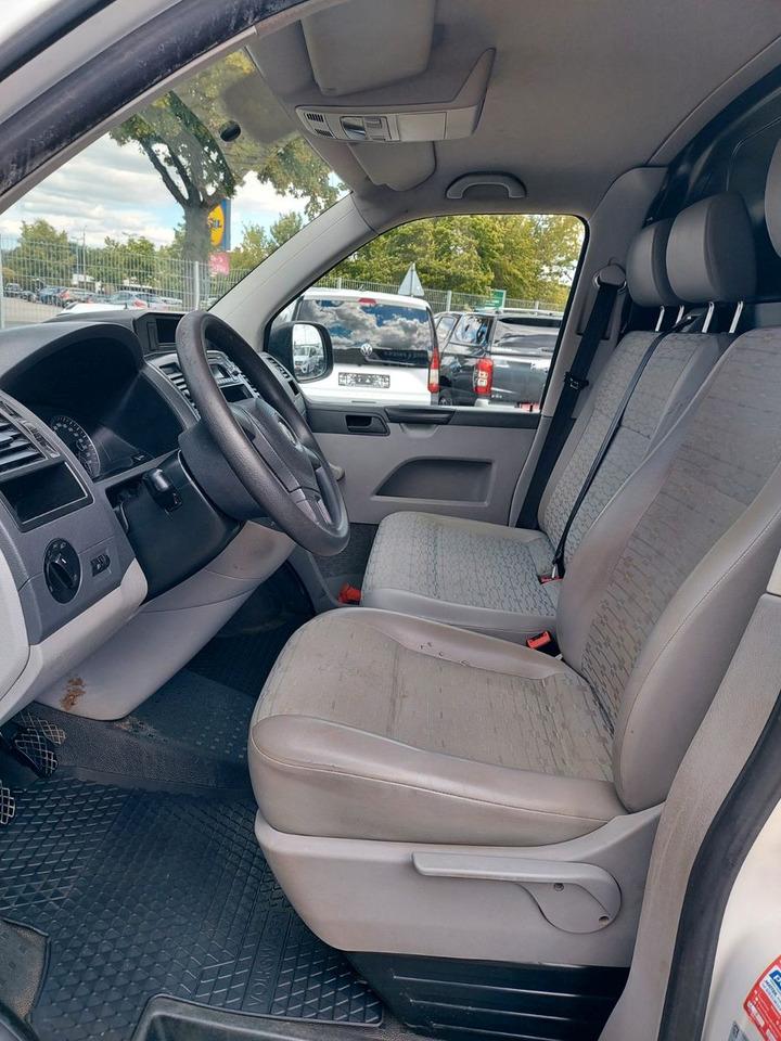 Volkswagen T5 Transporter Kasten Kombi Hoch lang Camper en crédit-bail Volkswagen T5 Transporter Kasten Kombi Hoch lang Camper: photos 10