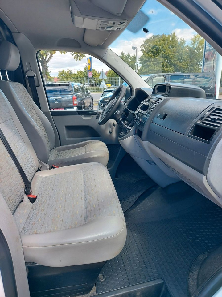 Volkswagen T5 Transporter Kasten Kombi Hoch lang Camper en crédit-bail Volkswagen T5 Transporter Kasten Kombi Hoch lang Camper: photos 15