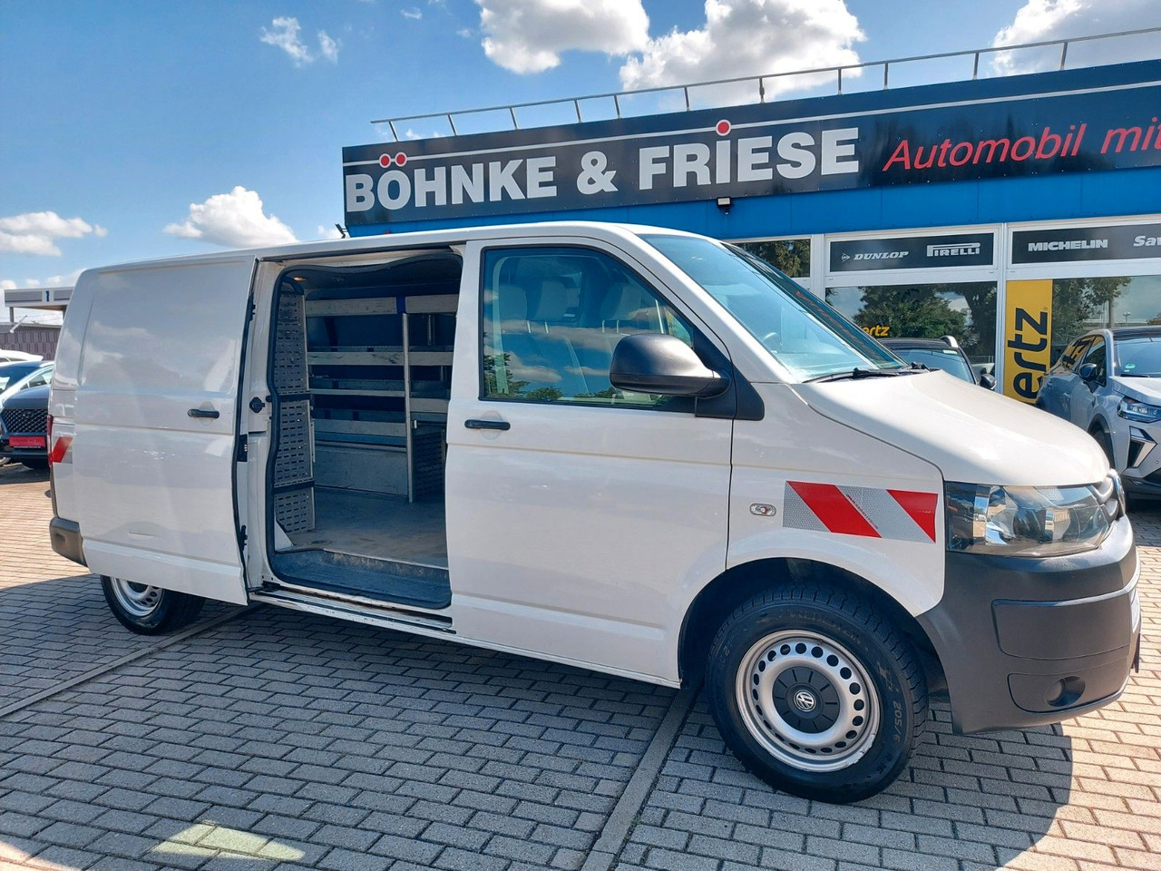 Volkswagen T5 Transporter Kasten Kombi lang Klima - Transport de personnes: photos 1 Volkswagen T5 Transporter Kasten Kombi lang Klima - Transport de personnes: photos 1