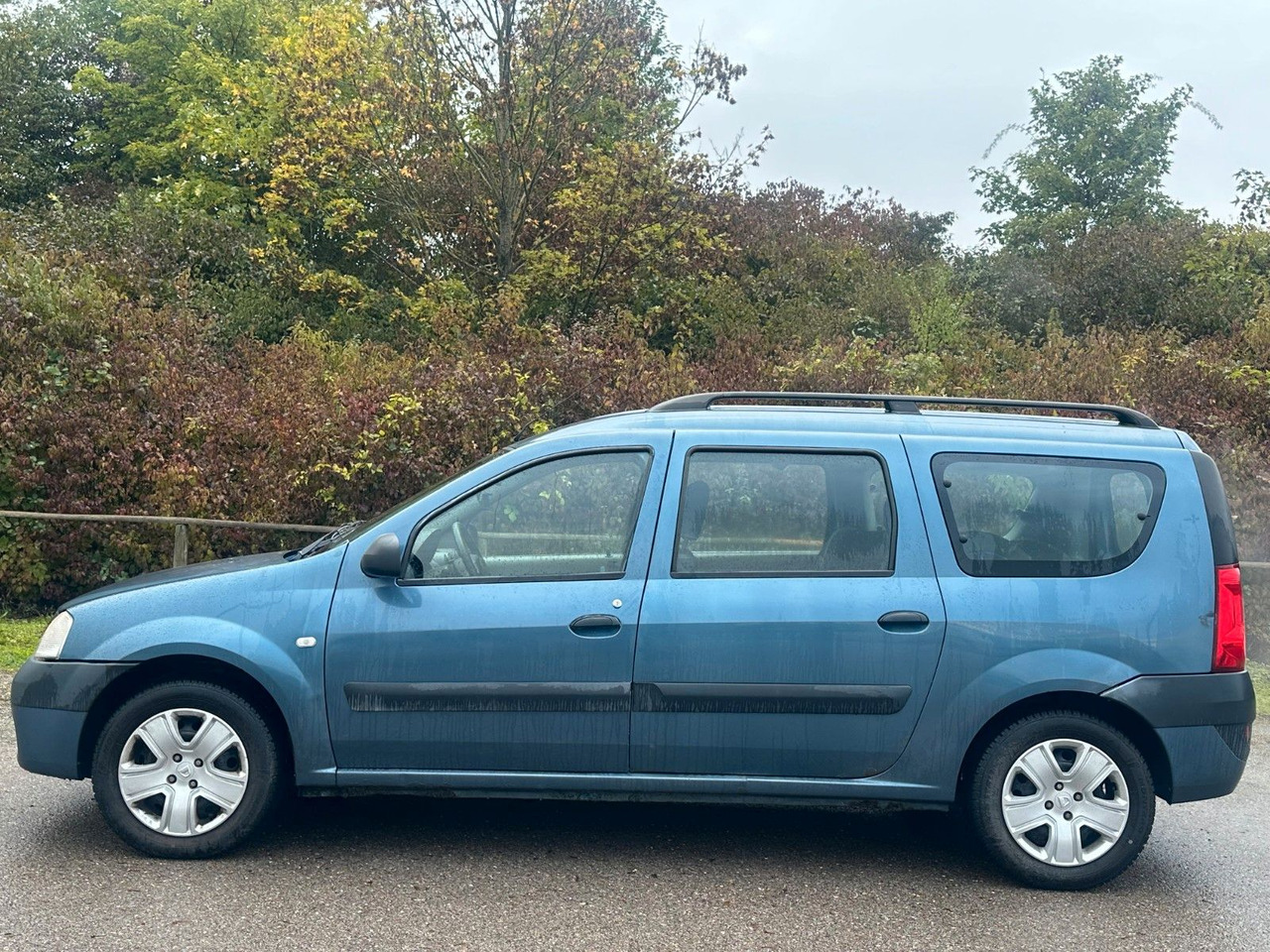 Dacia Logan MCV 1.6 16V Lauréate,Kupplung neu,TÜV 6/25 - Voiture: photos 2 Dacia Logan MCV 1.6 16V Lauréate,Kupplung neu,TÜV 6/25 - Voiture: photos 2