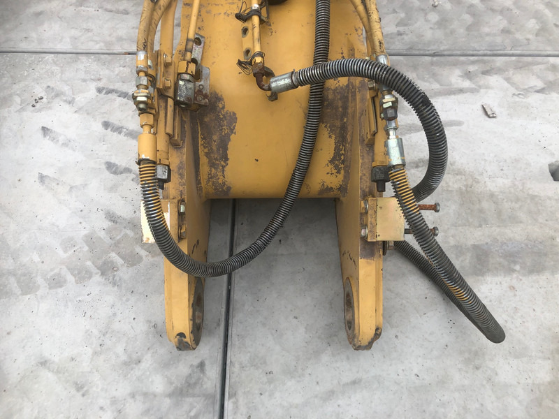 Caterpillar 322B Excavator Boom OEM 1372894 - Flèche: photos 4 Caterpillar 322B Excavator Boom OEM 1372894 - Flèche: photos 4