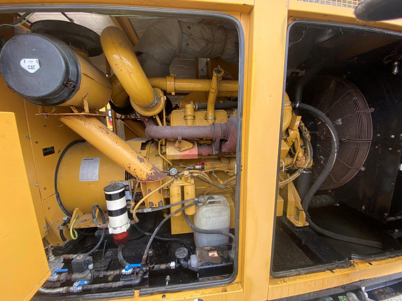 Caterpillar 3412C 900 KVA 900 F - Groupe électrogène: photos 4 Caterpillar 3412C 900 KVA 900 F - Groupe électrogène: photos 4