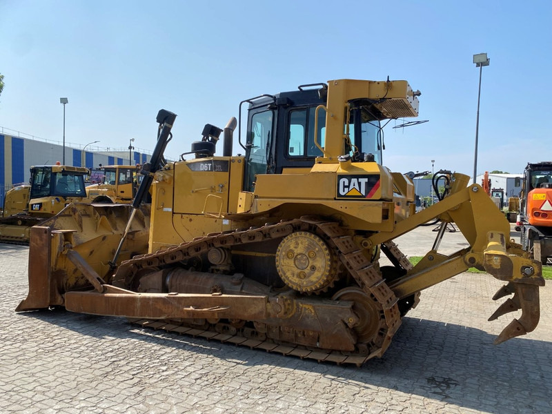 Caterpillar D6T XL NVT - Bulldozer: photos 2 Caterpillar D6T XL NVT - Bulldozer: photos 2