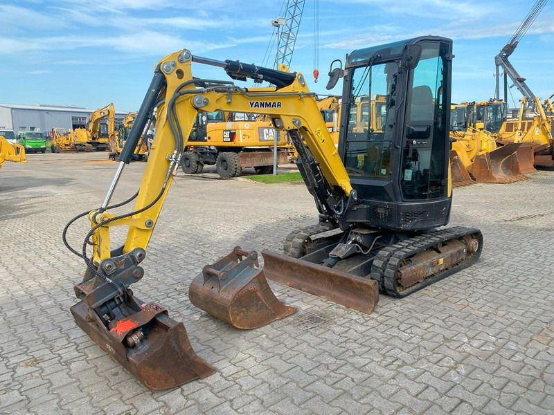 Yanmar VIO25-4 NVT - Mini pelle: photos 3 Yanmar VIO25-4 NVT - Mini pelle: photos 3
