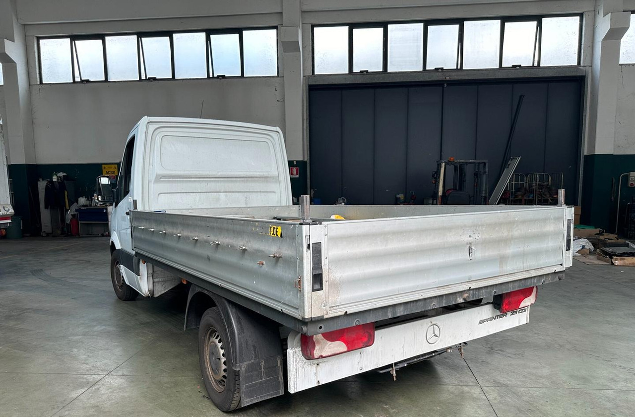MERCEDES SPRINTER 311 CASSONATO EURO 6 - Utilitaire plateau: photos 3 MERCEDES SPRINTER 311 CASSONATO EURO 6 - Utilitaire plateau: photos 3