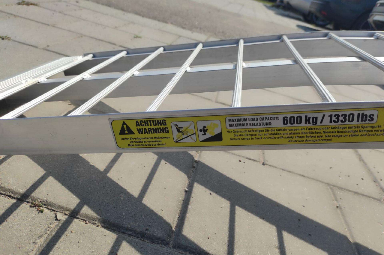 RAMPA - Rampe de chargement: photos 3 RAMPA - Rampe de chargement: photos 3