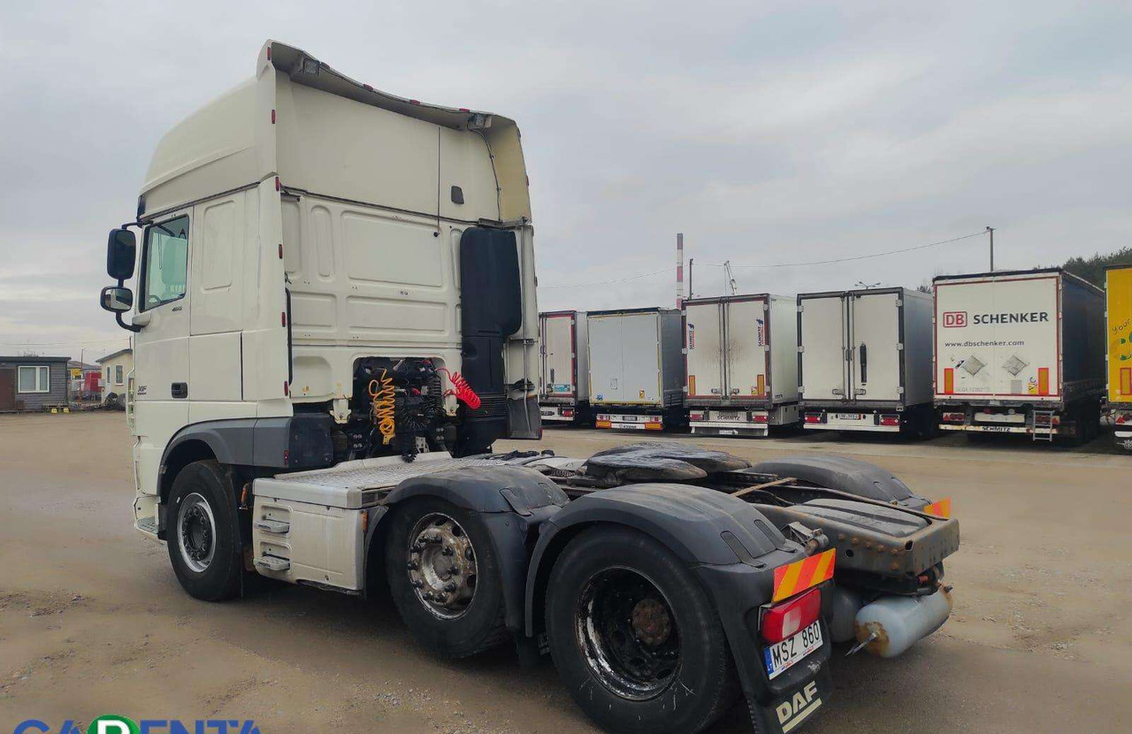 DAF FTG XF 6x2 + steering axle - Tracteur routier: photos 3 DAF FTG XF 6x2 + steering axle - Tracteur routier: photos 3