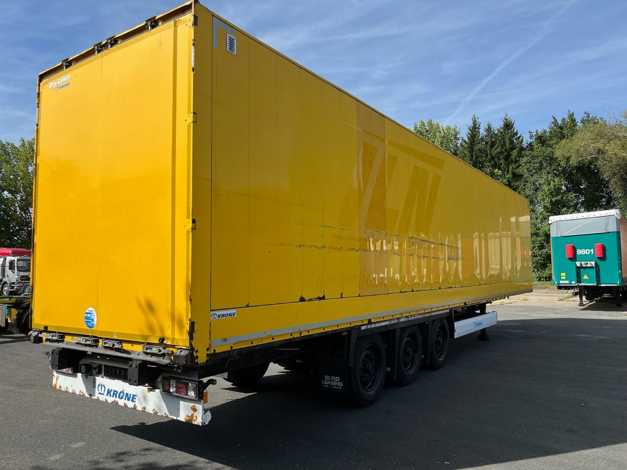 Krone SD/DA03LNF Koffer/TÜV03-2026/Payload-27607kg - Semi-remorque fourgon: photos 5 Krone SD/DA03LNF Koffer/TÜV03-2026/Payload-27607kg - Semi-remorque fourgon: photos 5