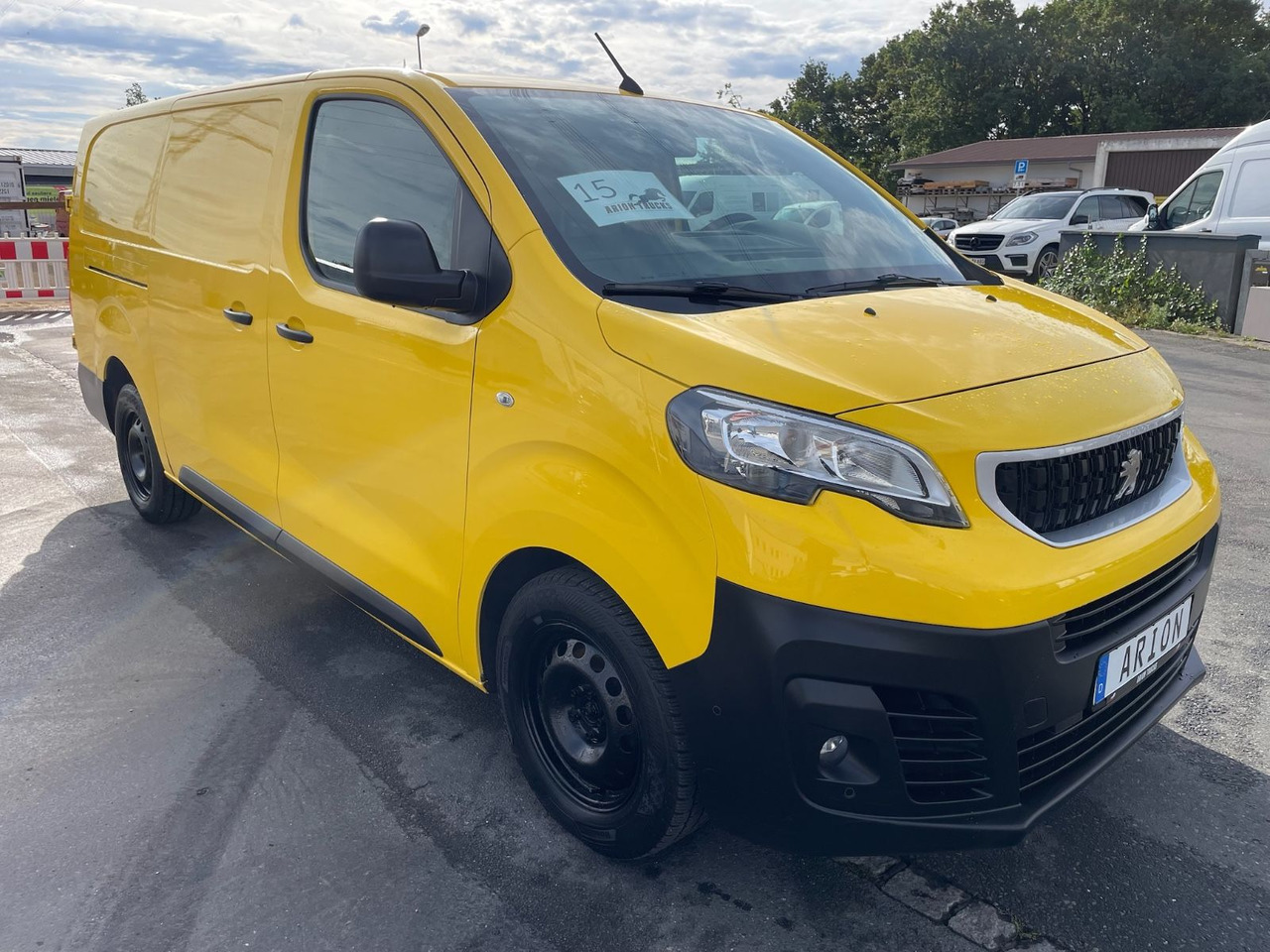 Peugeot Expert Kasten Pro L3/2.0 BlueHDI/AC/15xVerfügbar - Fourgonnette: photos 1 Peugeot Expert Kasten Pro L3/2.0 BlueHDI/AC/15xVerfügbar - Fourgonnette: photos 1