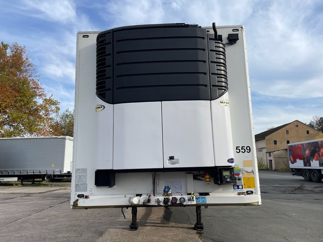 Schmitz Cargobull SKO10/CARRIER/MAXIMA1300/8810h/LBW/BÄR/Lenkachse - Semi-remorque frigorifique: photos 2 Schmitz Cargobull SKO10/CARRIER/MAXIMA1300/8810h/LBW/BÄR/Lenkachse - Semi-remorque frigorifique: photos 2
