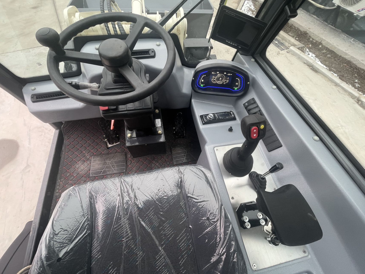 JIELI ZL15-I I am looking for a distributor:) - Chargeuse sur pneus: photos 5 JIELI ZL15-I I am looking for a distributor:) - Chargeuse sur pneus: photos 5