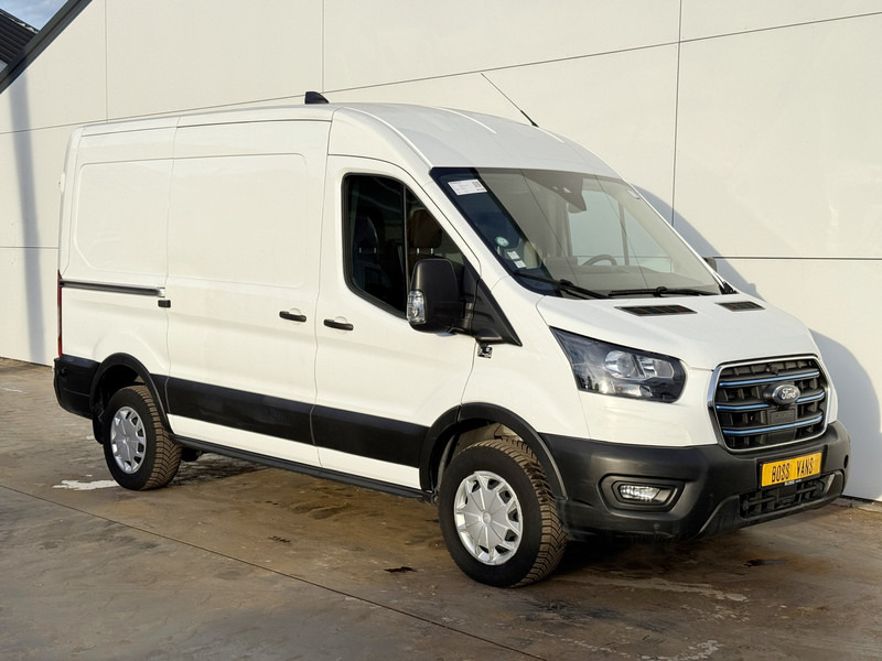 Ford E-Transit 390 75kWh 184PK 390 Elektrisch 75kWh 334km WLTP BEV Snelladen L2H2 Climate Control Tachograaf Carplay 360° Camera Stoelverwarming Parkeersensoren voor achter Laadkabel - Fourgon utilitaire, Utilitaire électrique: photos 4 Ford E-Transit 390 75kWh 184PK 390 Elektrisch 75kWh 334km WLTP BEV Snelladen L2H2 Climate Control Tachograaf Carplay 360° Camera Stoelverwarming Parkeersensoren voor achter Laadkabel - Fourgon utilitaire, Utilitaire électrique: photos 4