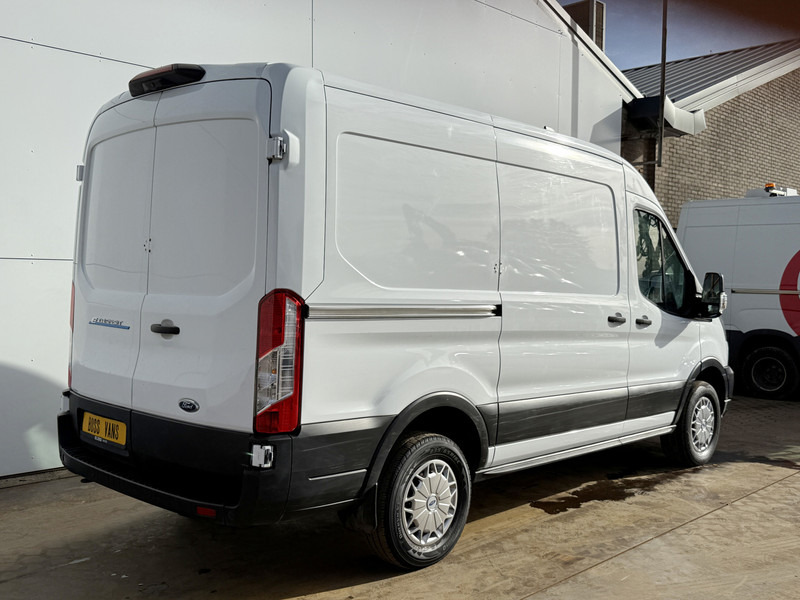 Ford E-Transit 390 75kWh 184PK Elektrisch 75kWh 334km WLTP BEV Snelladen L2H2 Climate Control Tacho Carplay Camera Stoelverwarming Parkeersensoren voor achter - Fourgon utilitaire, Utilitaire électrique: photos 3 Ford E-Transit 390 75kWh 184PK Elektrisch 75kWh 334km WLTP BEV Snelladen L2H2 Climate Control Tacho Carplay Camera Stoelverwarming Parkeersensoren voor achter - Fourgon utilitaire, Utilitaire électrique: photos 3
