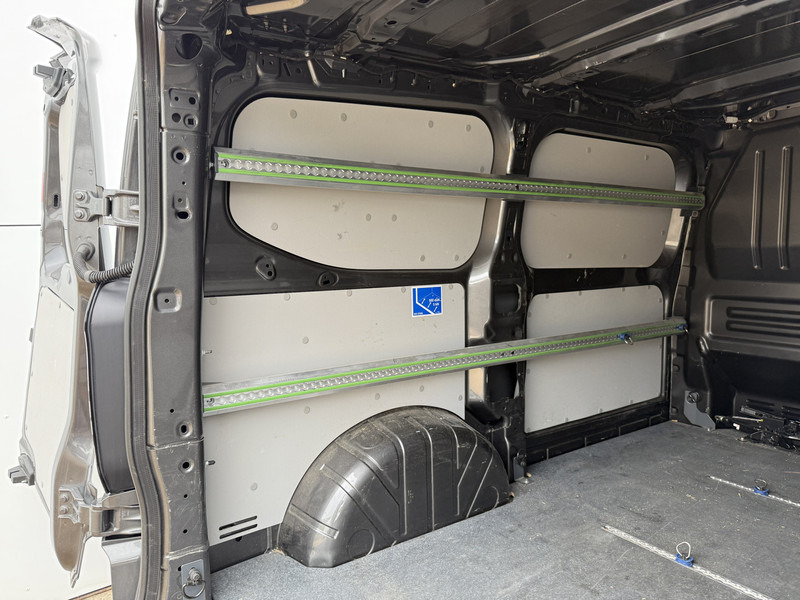 Fourgonnette Ford Transit Custom 320 2.0 TDCI 136PK L1H1 LED Adaptieve Cruise Control Camera Carplay Parkeersensoren voor achter Fabr Garantie 07-28: photos 15 Fourgonnette Ford Transit Custom 320 2.0 TDCI 136PK L1H1 LED Adaptieve Cruise Control Camera Carplay Parkeersensoren voor achter Fabr Garantie 07-28: photos 15