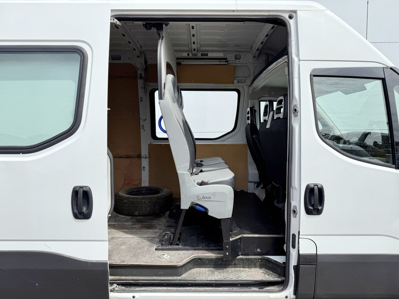 Fourgon utilitaire, Utilitaire double cabine Iveco Daily 35S14 2.3 L2H2 Dubbele Cabine 7 Stoelen Mixto DoKa Airco Cruise Control Trekhaak 3.5t Lucht geveerde stoel: photos 11