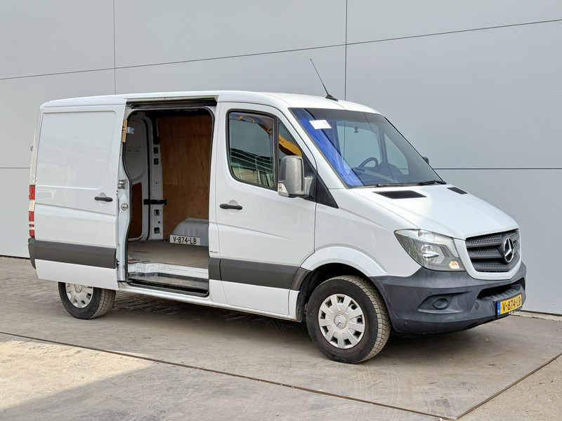 Mercedes-Benz Sprinter 311 2.1 CDI Automaat L2H1 Climate Control Cruise Control Camera trekhaak en lucht geveerde stoel - Fourgon utilitaire: photos 5 Mercedes-Benz Sprinter 311 2.1 CDI Automaat L2H1 Climate Control Cruise Control Camera trekhaak en lucht geveerde stoel - Fourgon utilitaire: photos 5