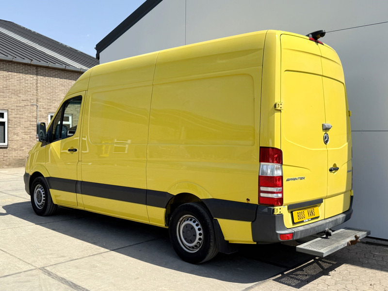 Mercedes-Benz Sprinter 319 3.0 CDI V6 V6 Automaat L2H2 Climate Control Cruise Control Trekhaak Camera Stoelverwarming - Fourgon utilitaire: photos 2 Mercedes-Benz Sprinter 319 3.0 CDI V6 V6 Automaat L2H2 Climate Control Cruise Control Trekhaak Camera Stoelverwarming - Fourgon utilitaire: photos 2