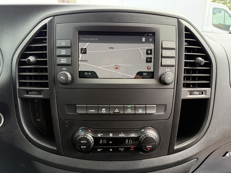 Mercedes-Benz Vito 116 CDI Automaat L2H1 Standkachel Climate Control Cruise Control Stoelverwarming Achteruitrij-camera Parkeersensoren voor achter en crédit-bail Mercedes-Benz Vito 116 CDI Automaat L2H1 Standkachel Climate Control Cruise Control Stoelverwarming Achteruitrij-camera Parkeersensoren voor achter: photos 17