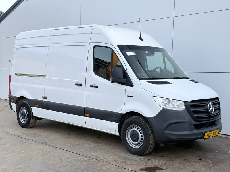 Mercedes-Benz eSprinter 312 L2H2 100% Elektrisch 55kWh 168km WLTP 80kw Snelladen Climate Control Camera Stoelverwarming - Fourgon utilitaire, Utilitaire électrique: photos 4 Mercedes-Benz eSprinter 312 L2H2 100% Elektrisch 55kWh 168km WLTP 80kw Snelladen Climate Control Camera Stoelverwarming - Fourgon utilitaire, Utilitaire électrique: photos 4