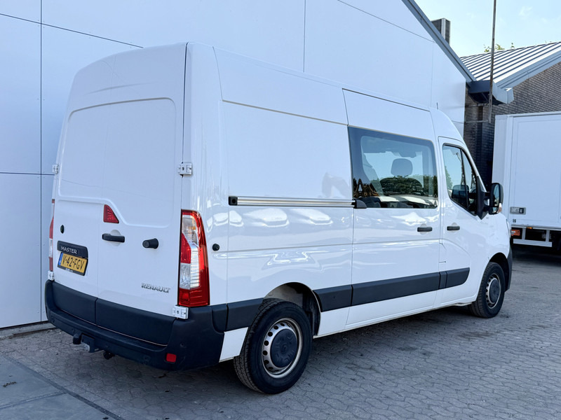 Renault Master T35 2.3 dCi 180PK **Fabrieksgarantie tot 04-2026** L2H2 Dubbele Cabine Airco Cruise Control Trekhaak Camera APK to 4-2027 - Fourgon utilitaire, Utilitaire double cabine: photos 3 Renault Master T35 2.3 dCi 180PK **Fabrieksgarantie tot 04-2026** L2H2 Dubbele Cabine Airco Cruise Control Trekhaak Camera APK to 4-2027 - Fourgon utilitaire, Utilitaire double cabine: photos 3