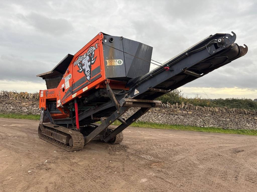 Arjes 250 Evo - Concasseur: photos 1 Arjes 250 Evo - Concasseur: photos 1