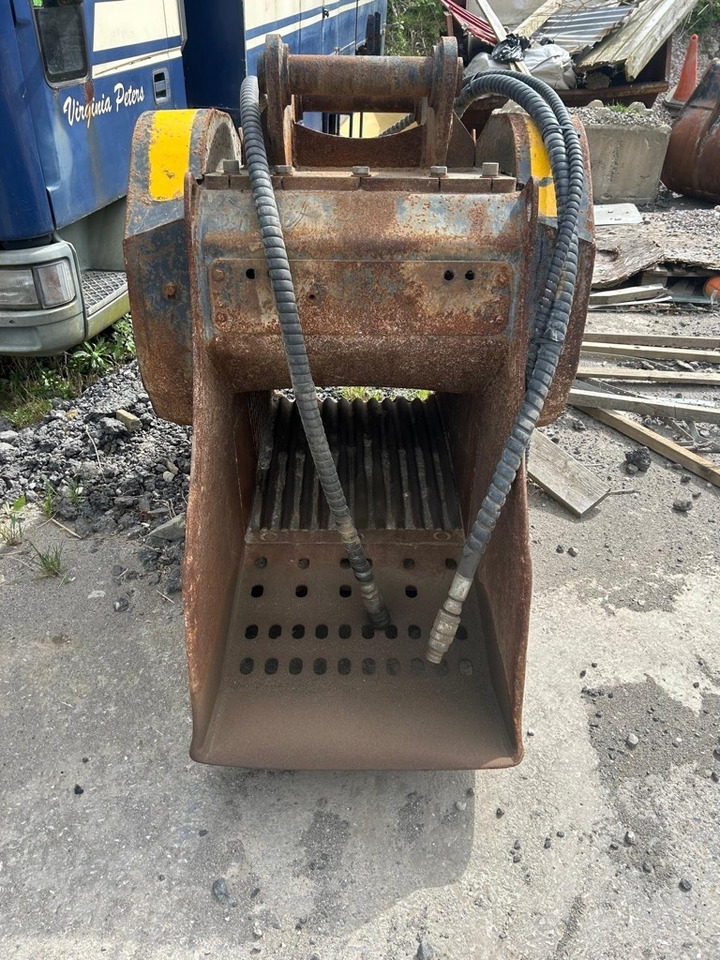 MB Crusher BF 60.1 - Godet: photos 2 MB Crusher BF 60.1 - Godet: photos 2