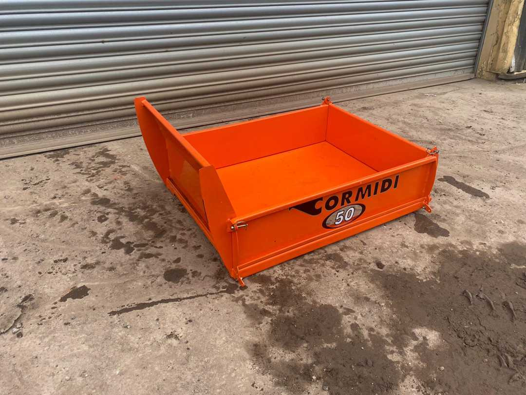 Cormidi Dumper Skip - Benne basculante: photos 2 Cormidi Dumper Skip - Benne basculante: photos 2