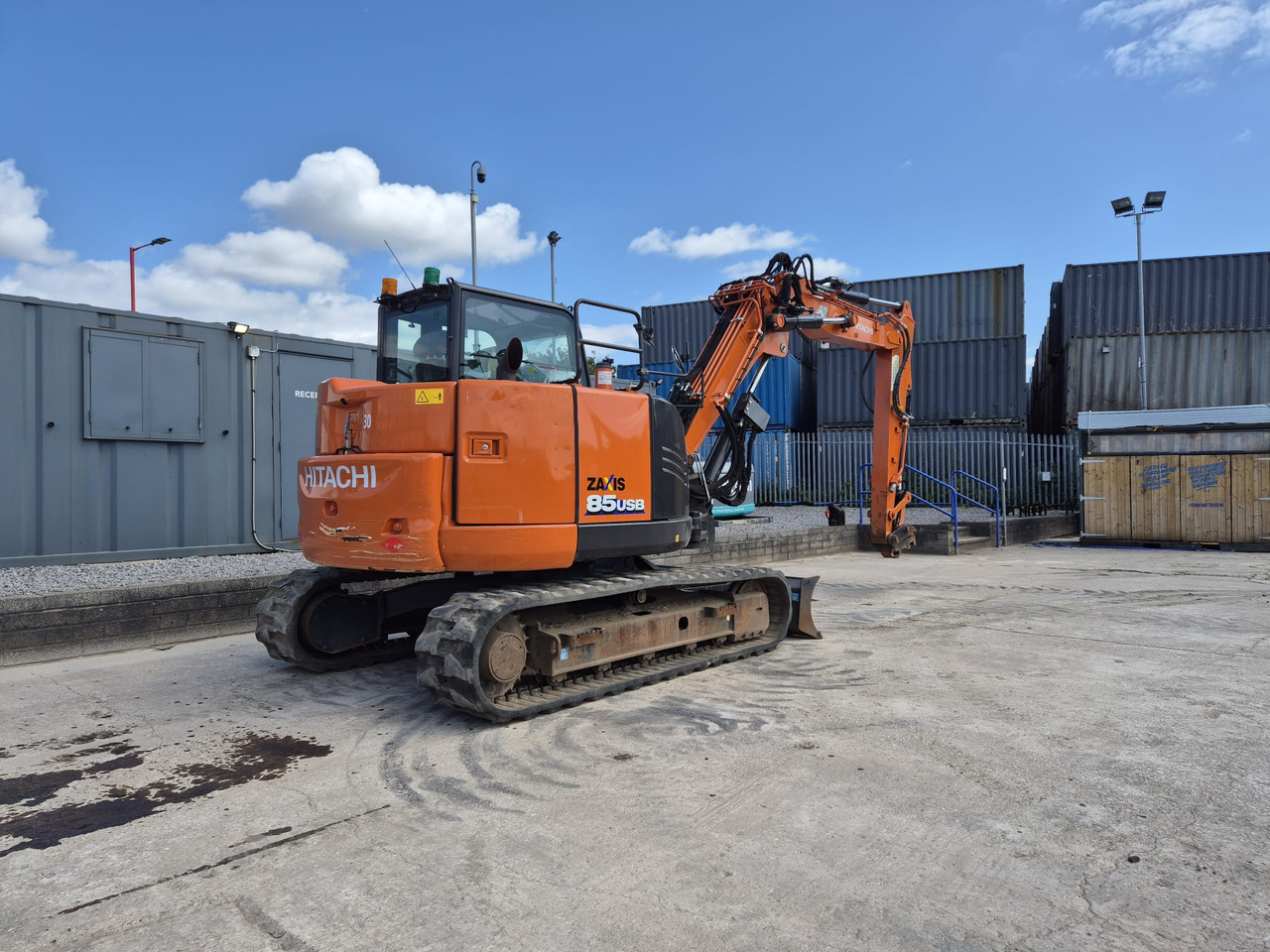 Hitachi ZX85USBR-6 2PB - Mini pelle: photos 5 Hitachi ZX85USBR-6 2PB - Mini pelle: photos 5