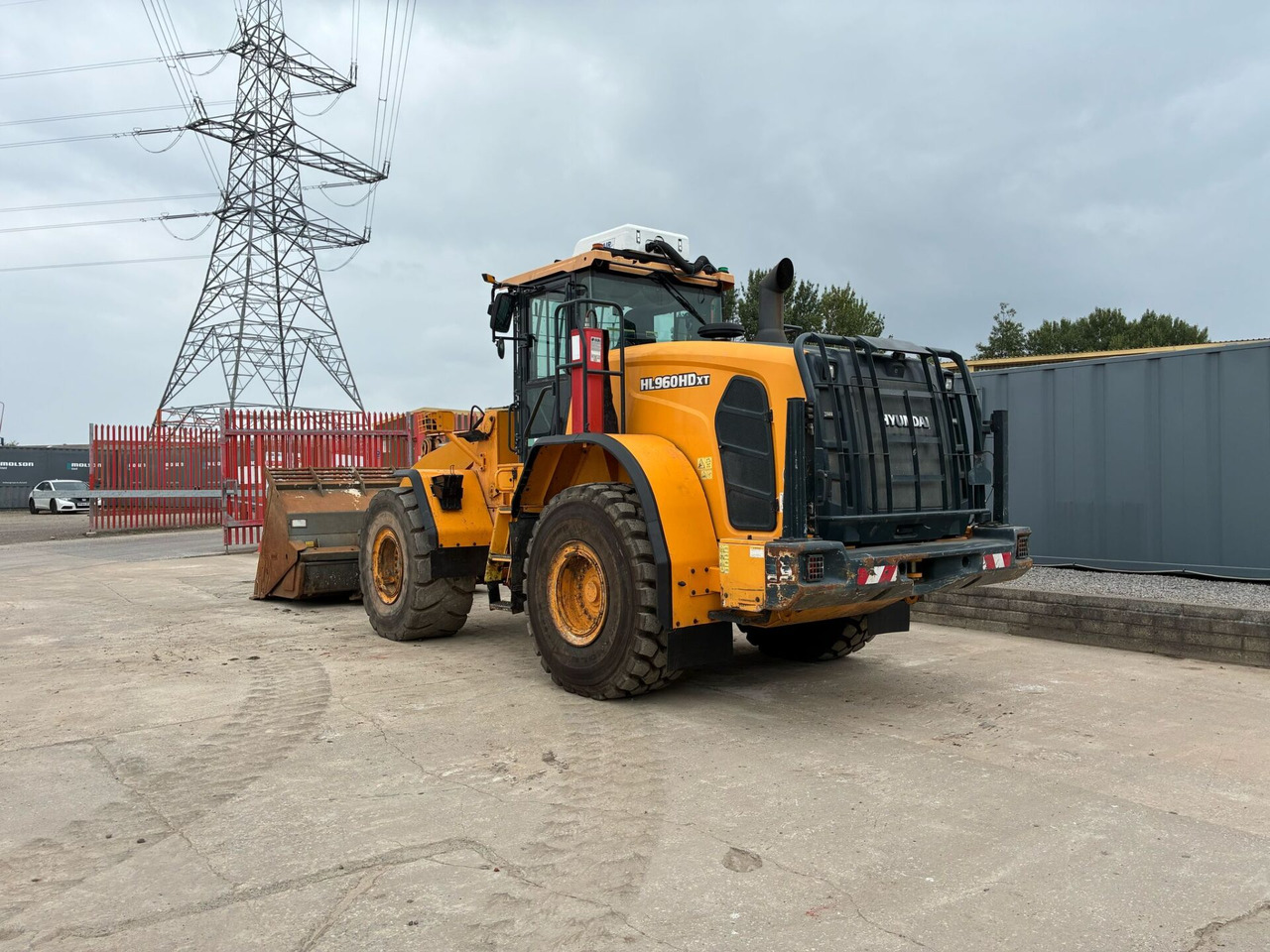Hyundai HL960HDXT - Chargeuse sur pneus: photos 3 Hyundai HL960HDXT - Chargeuse sur pneus: photos 3