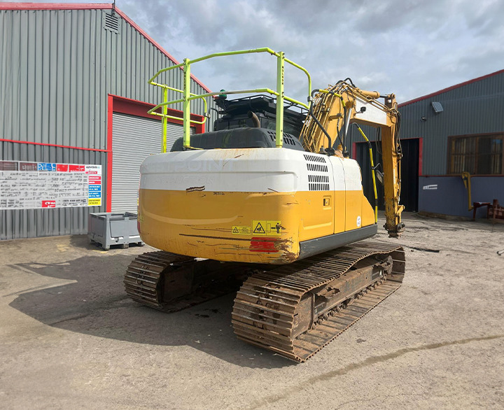 Kobelco SK130LC-11 - Pelle sur chenille: photos 5 Kobelco SK130LC-11 - Pelle sur chenille: photos 5